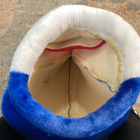 Shark Head Mask - Picture 3 of 4